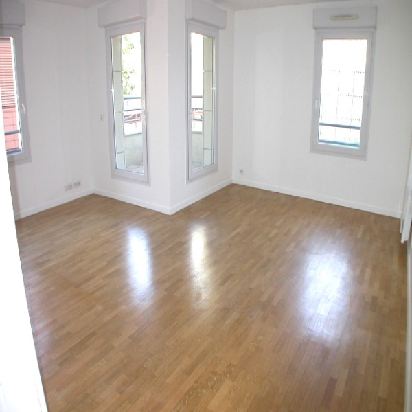 Offres de location Appartement Les Lilas 93260